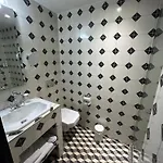 Hotel Du Continent