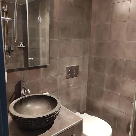 Du Continent 3* Paris