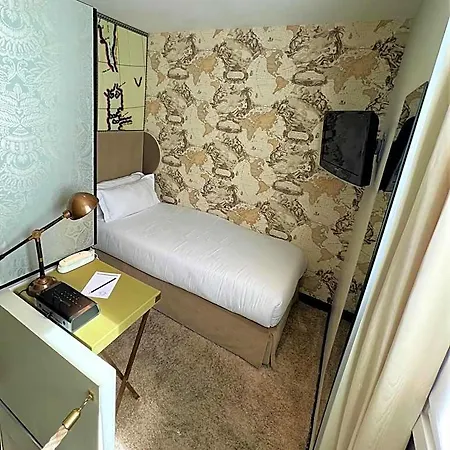 Hotel Du Continent Parijs