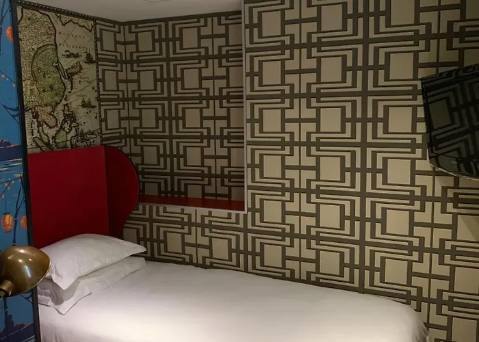 Hotel Du Continent