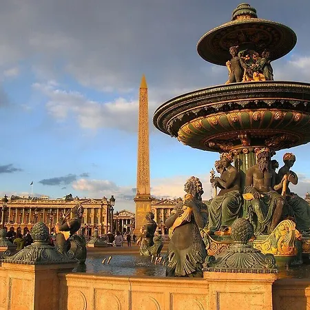 Hotel Du Continent