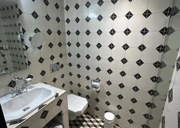 ホテル デュ コンティナン