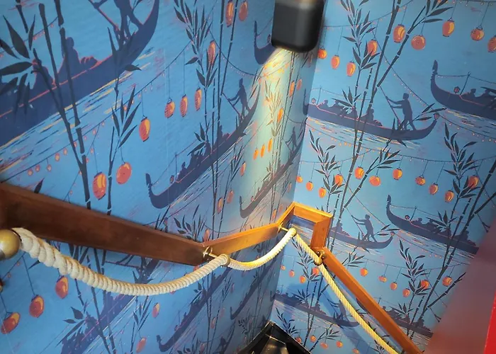 ホテル デュ コンティナン